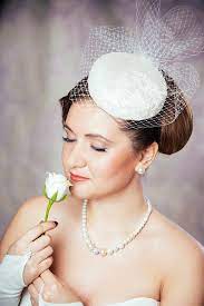 Cream Bridal Pillbox Hat Fascinator With Birdcage Veil Etsy In 2021 Fascinator Beaded Lace Bridal Headwear