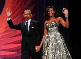 President barack obama and mrs. Buch Von Barack Obama So Verdient Der Ex Us Prasident Weiter Geld