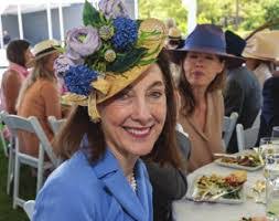 Tina Peterman's Instagram, Twitter & Facebook