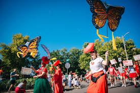 Seasonal Itinerary Ideas for Families