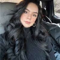 Daisy Botello's Instagram, Twitter & Facebook