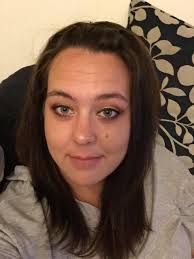 Sarah jessica parker, liv tyler, hilary swank, kelly reilly for instance, have oblong faces and always look gorgeous. What Kind Of Hair Cut Would Suit My Long Face Big Forehead The Best Hair Is Naturally Wavy And Thick Fancyfollicles