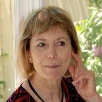 Marcia Pettit's Instagram, Twitter & Facebook