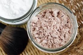 If I Had Known How Easy It Is To Make Your Own Homemade Face Powder Foundation I D Have Done It A Long Ti In 2020 Homemade Dry Shampoo Organic Dry Shampoo