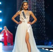 Hajdú péter, sarka kata licenctulajdonos, a (később vígh diána által bundával megvádolt) zsűritagok, valamint, kárpáti rebeka miss universe hungary, rákosi annamária miss world hungary és tímár brigitta miss intercontinental hungary is ott voltak azon a sajtótájékoztatón, ahol bejelentették, a törvény előtt kell felelni. Miss Universe Hungary Non Offical Startseite Facebook