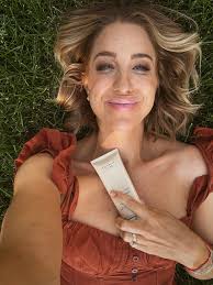 Did you guys see?! Primally Pure launched a safe, Biocompatible and  mineral-based, Sunscreen! I know many of us have been looking for a good  one! With a barely-there feel while delivering Super