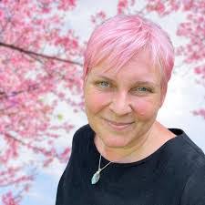 Tina Bowles's Instagram, Twitter & Facebook