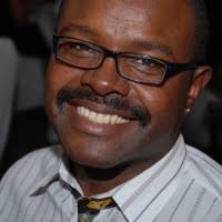 200+ perfiles de «Vassell»