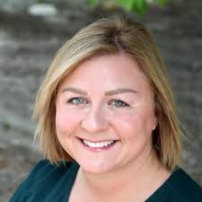 Michelle Otten's Instagram, Twitter & Facebook