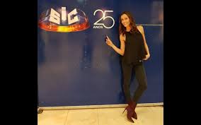 Jornalista é o profissional formado em jornalismo. Claudia Borges Apanhada Pelo Marido A Gravar Programa