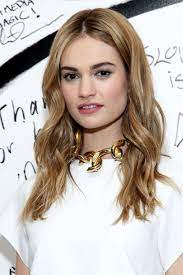 Lily James Blonde Hair Brown Eyes Dark Blonde Hair Diy Balayage