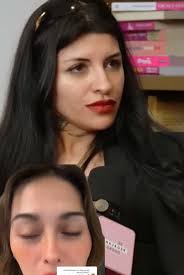 #creatorsearchinsights #creatorsearchinsights Cazzu dice que Cristian Nodal  no da lo justo para Inti Cristian Nodal no da pensión #news #storytime  #breakingnews #learnontiktok