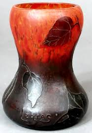 Legras Petit Vase En Verre Multicouche Rouge Et Brun A Decor Grave De Feuillages Signe Legras H 11 Cm Art Nouveau Glass Art Vase