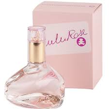Pin By Sanet Joubert On Lovely Fragrances 3 Fragrance Perfume Bottles Women Fragrance