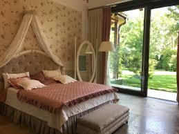 That said, a nicely renovated victorian home is something special. 21 Ideas For Victorian Inspired Decorating On A Budget