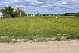 The federation of sovereign indigenous nations said in a statement that the number of newly found unmarked graves was the most significantly substantial to date in canada. Wvhsmlugdioutm