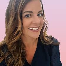 Shauna Holley's Instagram, Twitter & Facebook