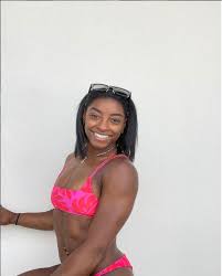 Simone biles has gotten back in the dating game. Simone Biles 24 Flashes Her 6 Pack In New Bikini Instagram Post