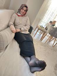 leman on X: türban çorap fetiş köle ayakfetiş çorapfetiş sahibe  inceçorap pantyhose feet worship sahibem külotlüçorap kapalısahibe  sporayakkabı ayakkabı t.co0ONqmzcWHS  X