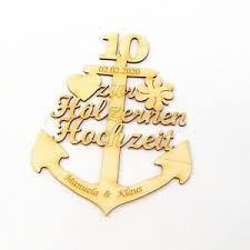 Das feiern des hochzeitstages ist eine alte tradition, die es schon bereits seit dem 17. Holzerne Hochzeit Anker Aus Holz 10 Jahre Mit Gravur Personalisiert Geschenk Ebay