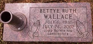Bettye Ruth Leisure Wallace (1941-2002)