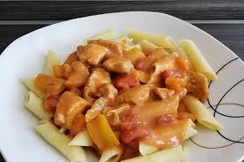 Hahnchengulasch Von Ancabi Chefkoch Hahnchen Gulasch Hahnchengulasch Rezepte