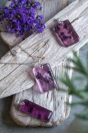 How To Make Resin Pendants With Lavender Resin Jewelry Tutorial How To Make Resin Making Resin Jewellery