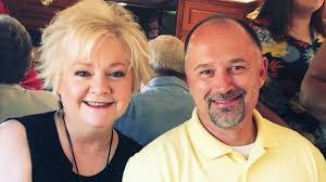 Erin Manns's Instagram, Twitter & Facebook