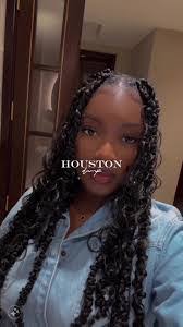 Tomeka Thomas's Instagram, Twitter & Facebook