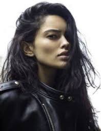 Celebrities with last name: Salt