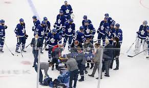 The captain's injury comes at a tough time as his line with mitch marner finally. Baxemwmazvmcdm
