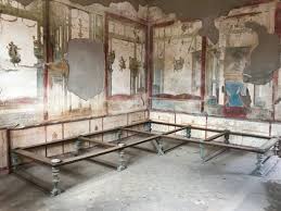 Pompeii Triclinium At Casa Dell Efebo Casadellefebo Pompeii Triclinium Pompeya
