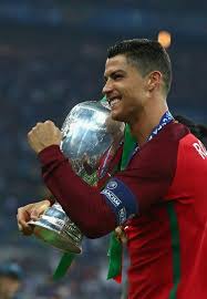Fifa 21 portugal euro 2021. Cristiano Ronaldo With Euro 2016 Trophy Cristiano Ronaldo Cr7 Cristiano Ronaldo 7 Cristiano Ronaldo