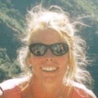 Deanne Greer's Instagram, Twitter & Facebook