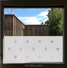 Dekorative Sichtschutzfolie Milchglas In 2020 Fensterfolien Fenster Dekor Fensterfolie Sichtschutz