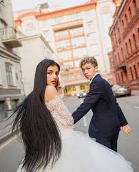 1,390 likes · 13 talking about this. Dina Saeva Nevesta Egora Krida Prostila I Vernulas K Byvshemu Parnyu Muzykantu