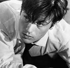 Get the inside scoop on jobs, salaries, top office locations, and ceo insights . Palme Fur Alain Delon Cannes Schert Sich Nicht Um Die Neue Moral Welt