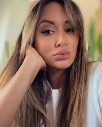 Pin van Pinner op Michelle Joy Phelps