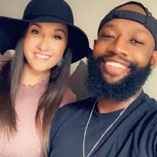 Amber Summers and Damian Green's Wedding Website