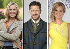 Get the schedule for hallmark channel's 2021 spring fling movies, airing every saturday from march 20 to april 17. Its A Wonderful Movie Your Guide To Family And Christmas Movies On Tv Spring Fling 2021 Movies Bloom On The Hallmark Channel