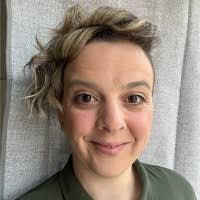 Valerie Bevan's Instagram, Twitter & Facebook