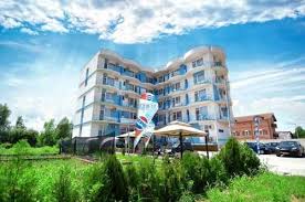 Ja, fri parkering och säker parkering är tillgängliga för gäster. Babylonia Resort Costinesti Oferta De Cazare 2021