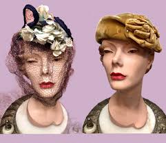 PAIR Vtg 1940s Hats NY CREATION Topper & Velvet Profile W/rose