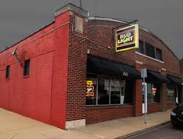 Near robinsons and across st. Thursday Night At Whitey S Tip Top Inn Meanwhile Back In Peoria