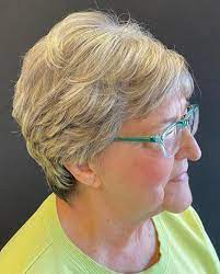 17 Best Short Hairstyles For Women Over 50 With Glasses Short Hairstyles For Women Short Hair Styles Hair Styles