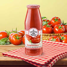 Farcite la base pizza con la passata di pomodoro, aggiungete i pomodorini e la mozzarella tagliata a pezzetti. Classifica Le 5 Migliori Passate Di Pomodoro Al Supermercato