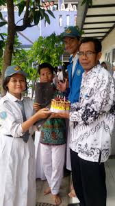 Berikut ini adalah daftar sekolah sd, smp, sma, smk negeri/swasta sederajat yang ada di kecamatan tambun selatan lengkap dengan alamatnya. Hut Pgri Smk 10 November Adakan Upacara Rayakan Juara 1 Lomba Kompetensi Siswa Tingkat Kabupaten Bekasi Postkeadilan