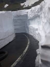 Cand se redeschide transfăgărașanul în 2018. Cand Se Deschide TransfÄƒgÄƒrÄƒÈ™anul Imagini Spectaculoase De La DeszÄƒpezire Dcnews