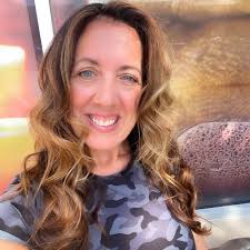 Ginger Cain's Instagram, Twitter & Facebook