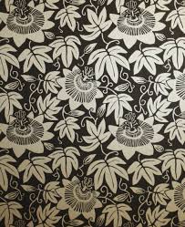 Jeden tag werden tausende neue, hochwertige bilder hinzugefügt. Black And Gold Wallpaper Monkey Puzzle Tree Passion